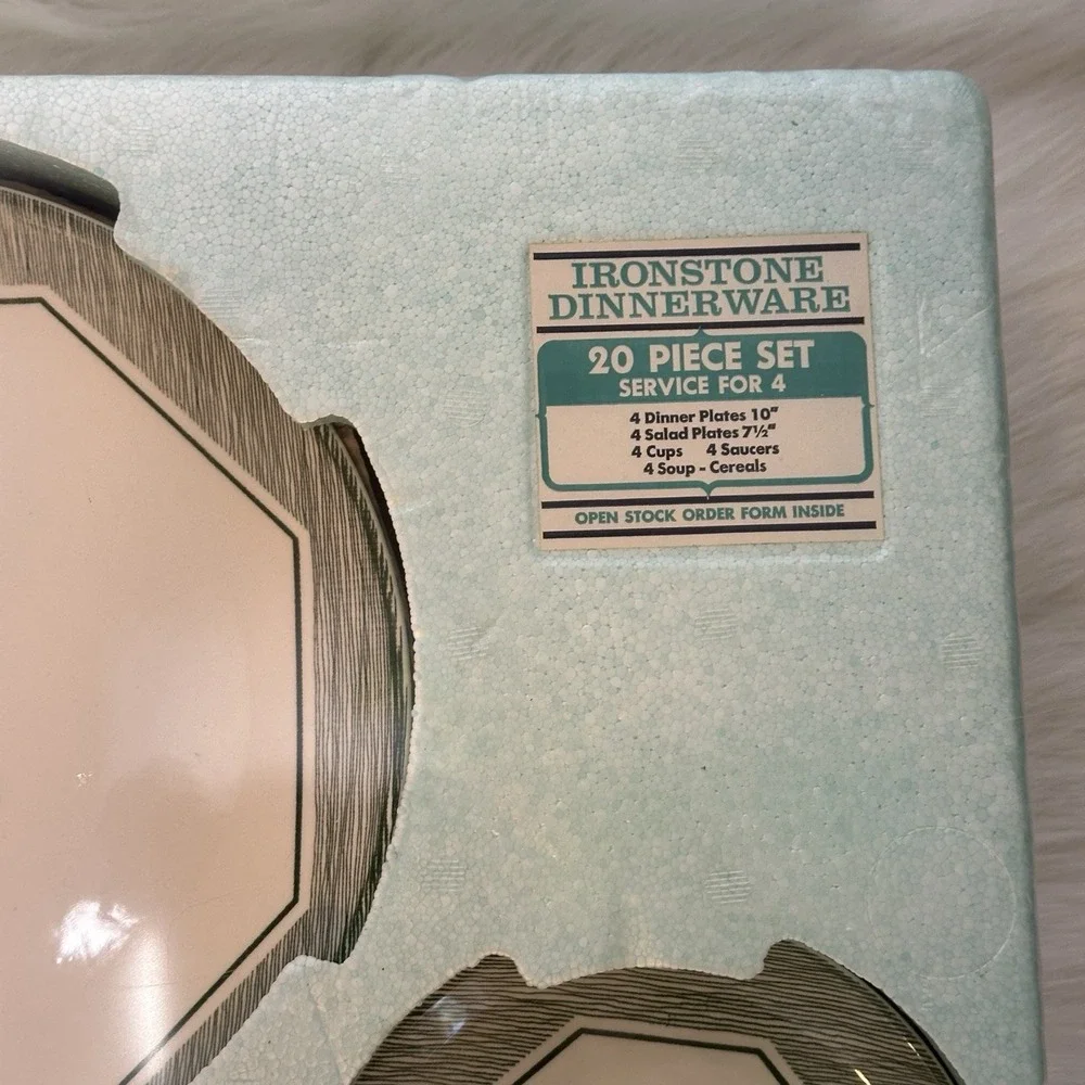 New & Seal Vintage Ironstone Dinnerware‎ 20-pc  PROVINCIAL GREEN Olde  Orleans